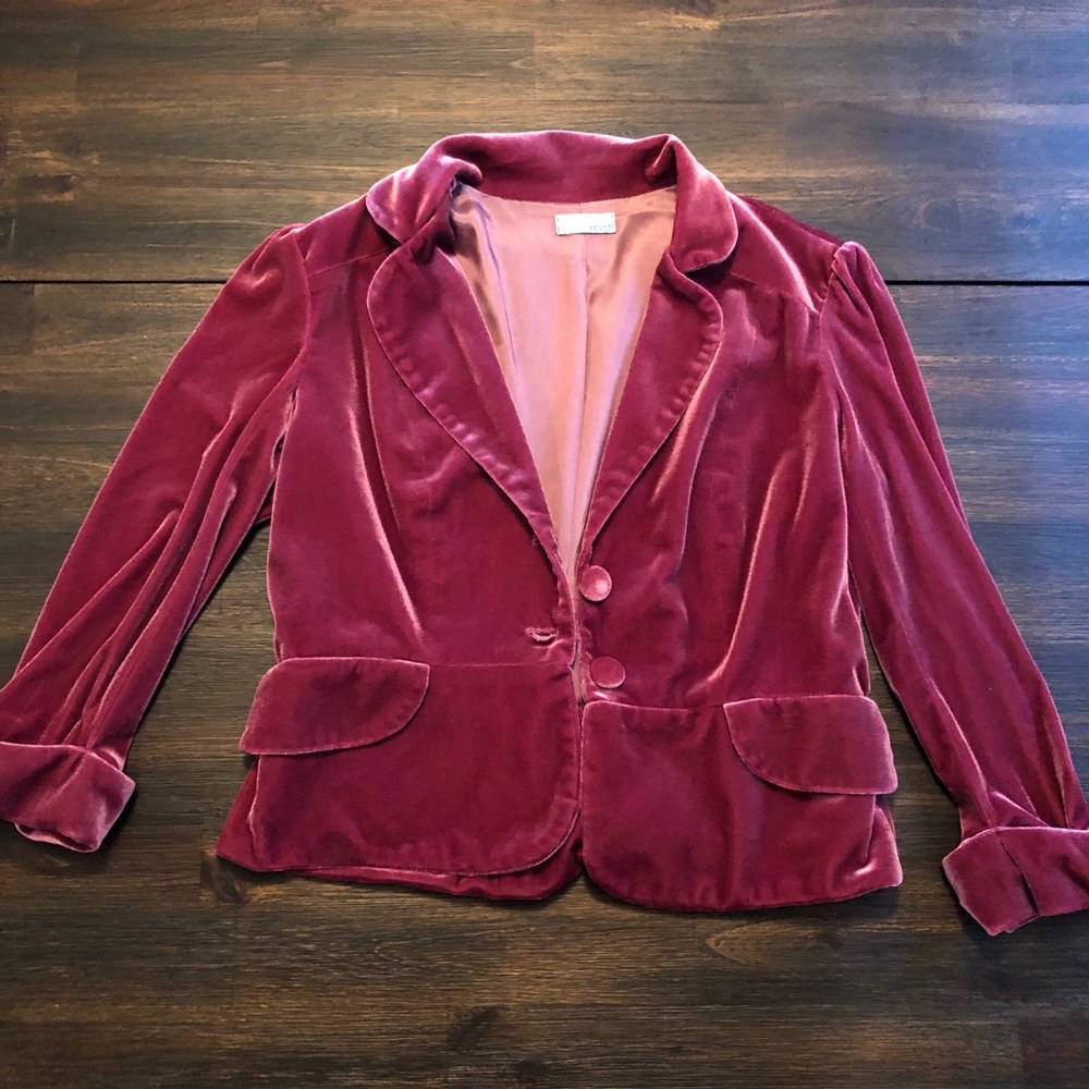 Vintage velour plum color 3/4 sleeve fitted blazer